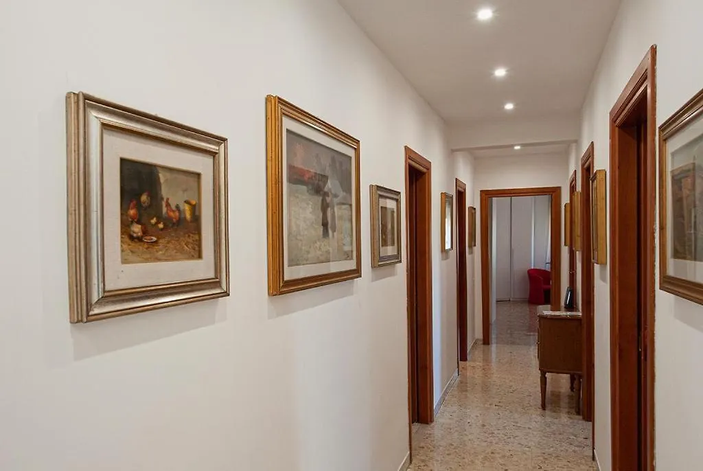 Naveen'S House Casa Vacanza Rome Apartment